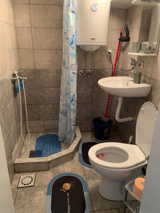 Apartman Lara Belgrade Exterior photo